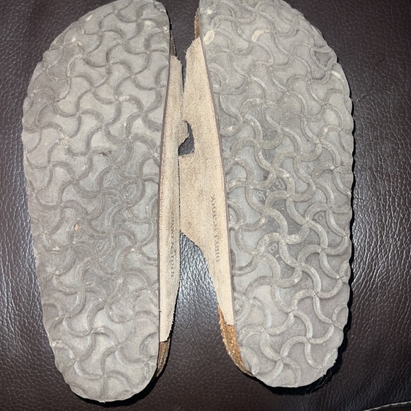 Birks - Picture 2 of 3